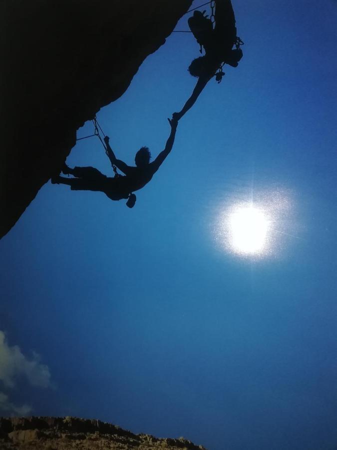 Climb And Bike Tisá Esterno foto